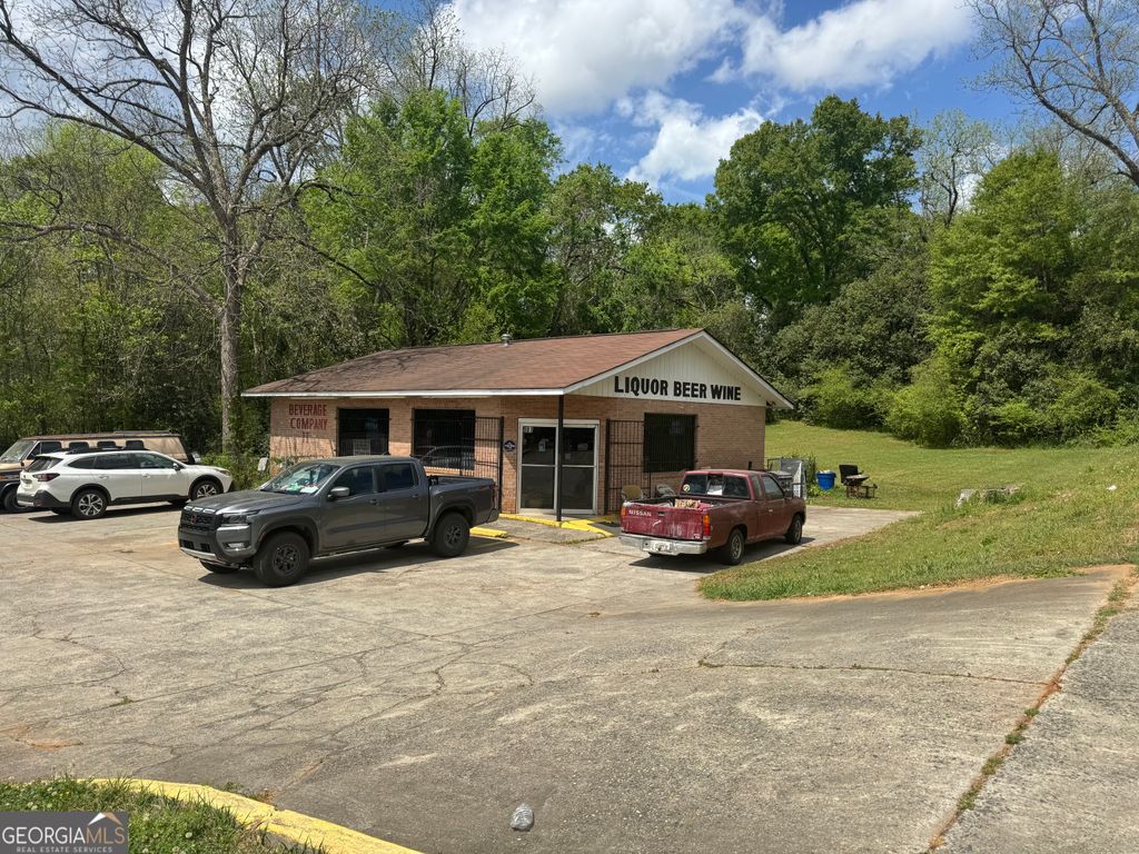 Photo of 901 W Montgomery St, Milledgeville, GA 31061 (MLS # 10726437)