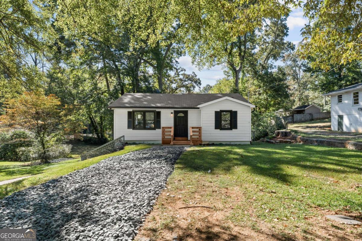 1044 Pinedale DR SE