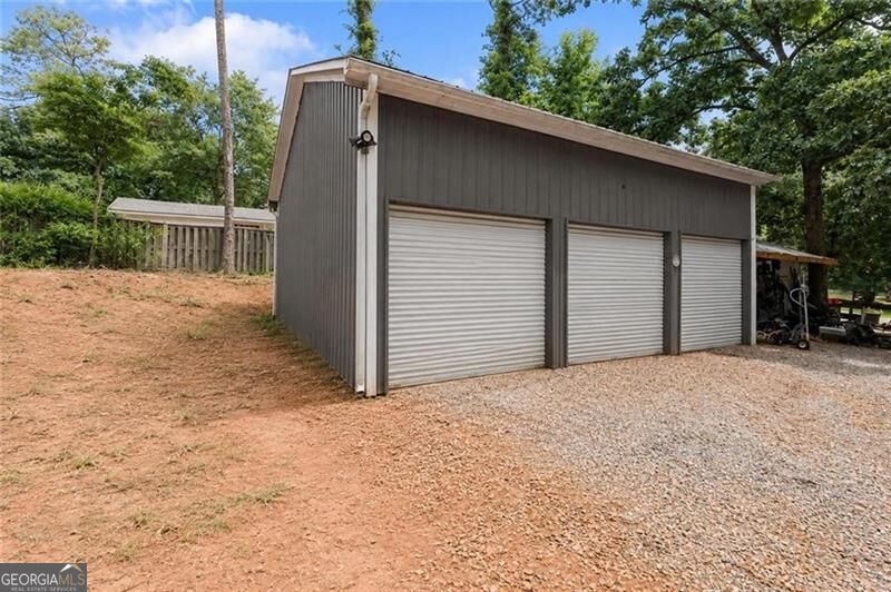 280 Strickland Road