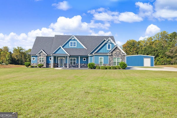 832 BARNESVILLE RD, GRIFFIN, GA 30224 - Image d3d9fc5ee660e46c9940a802b9fb4d28/162008595