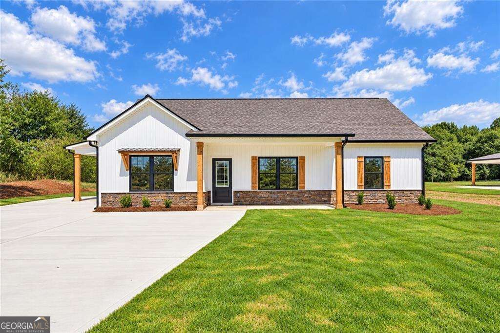 Photo of 781 Old Brock Road, Rockmart, GA 30153 (MLS # 10853950)