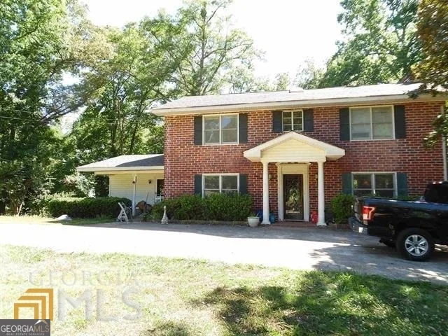 573 Lester Road