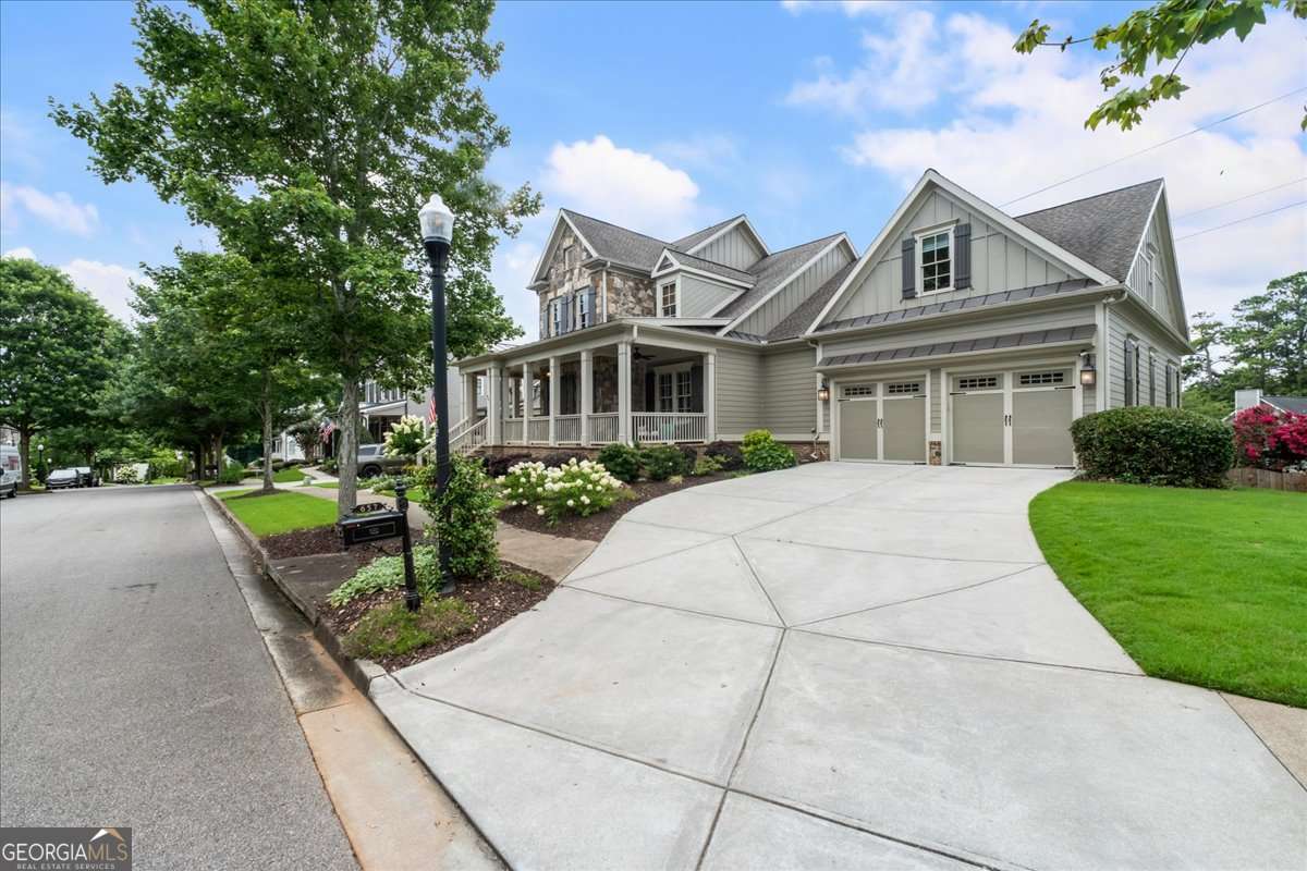 657 Dunbrody DR