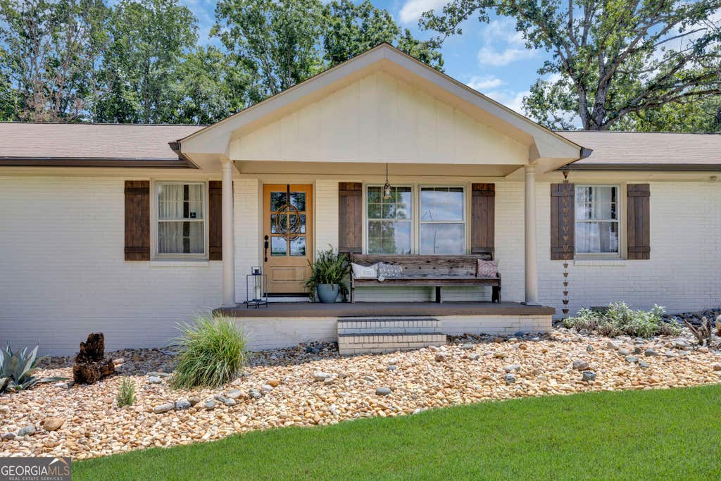 Photo of 1675 Alcovy Trestle Road, Social Circle, GA 30025 (MLS # 10824143)