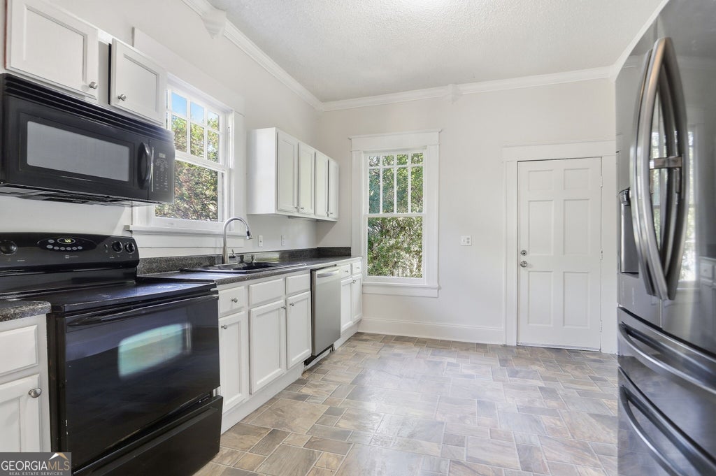Photo of 1470 Graham Street SW, Atlanta, GA 30310 (MLS # 10855416)