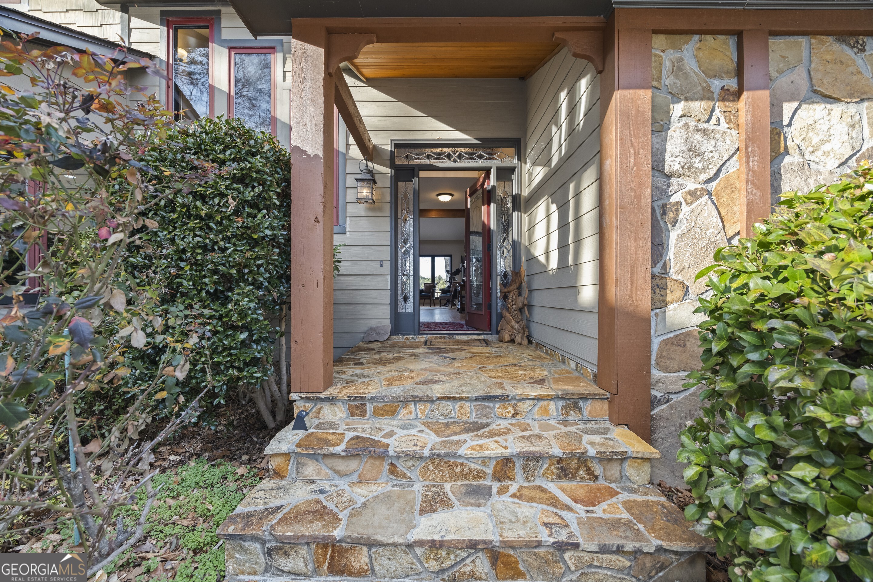 Toccoa, Georgia 30577, United States, 4 Bedrooms Bedrooms, ,4 BathroomsBathrooms,Residential,Pending,4116