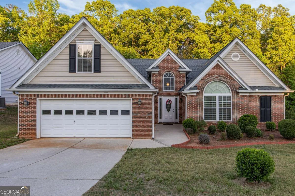 190 Meadowbrook Court