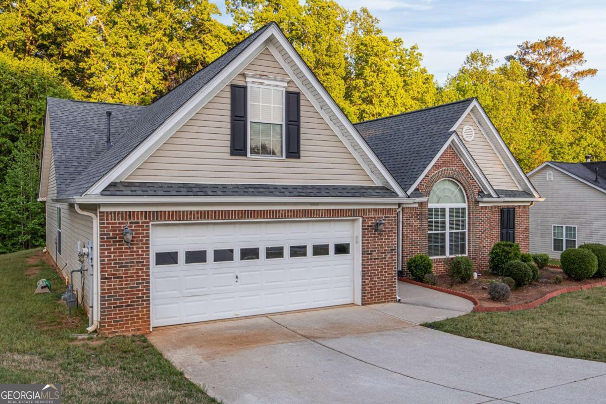 190 Meadowbrook CT