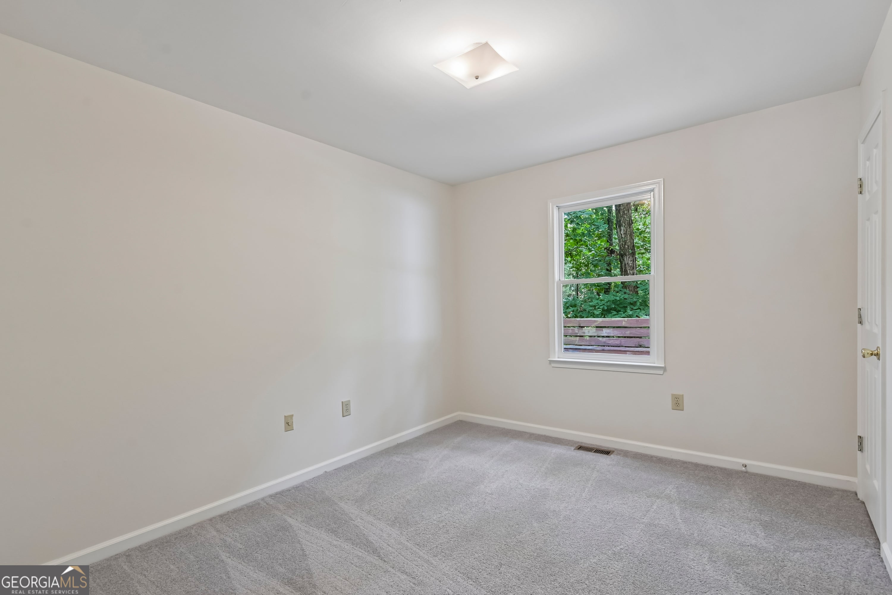 18 Misty Ridge PL