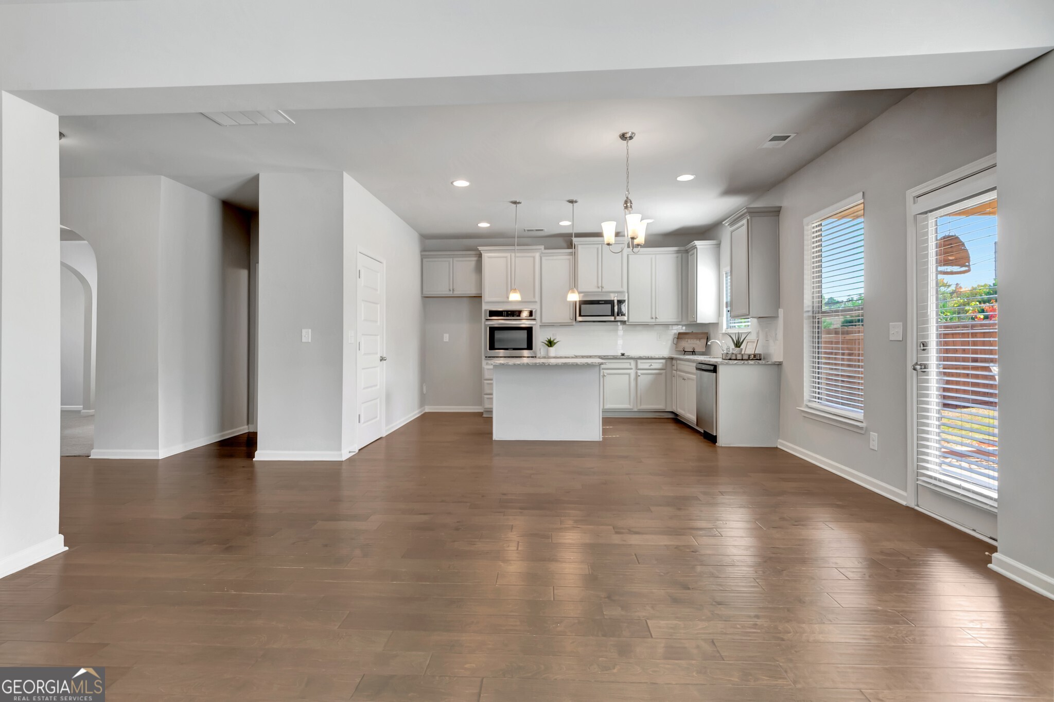 McDonough, Georgia 30253, United States, 4 Bedrooms Bedrooms, ,3 BathroomsBathrooms,Residential,Active,233096