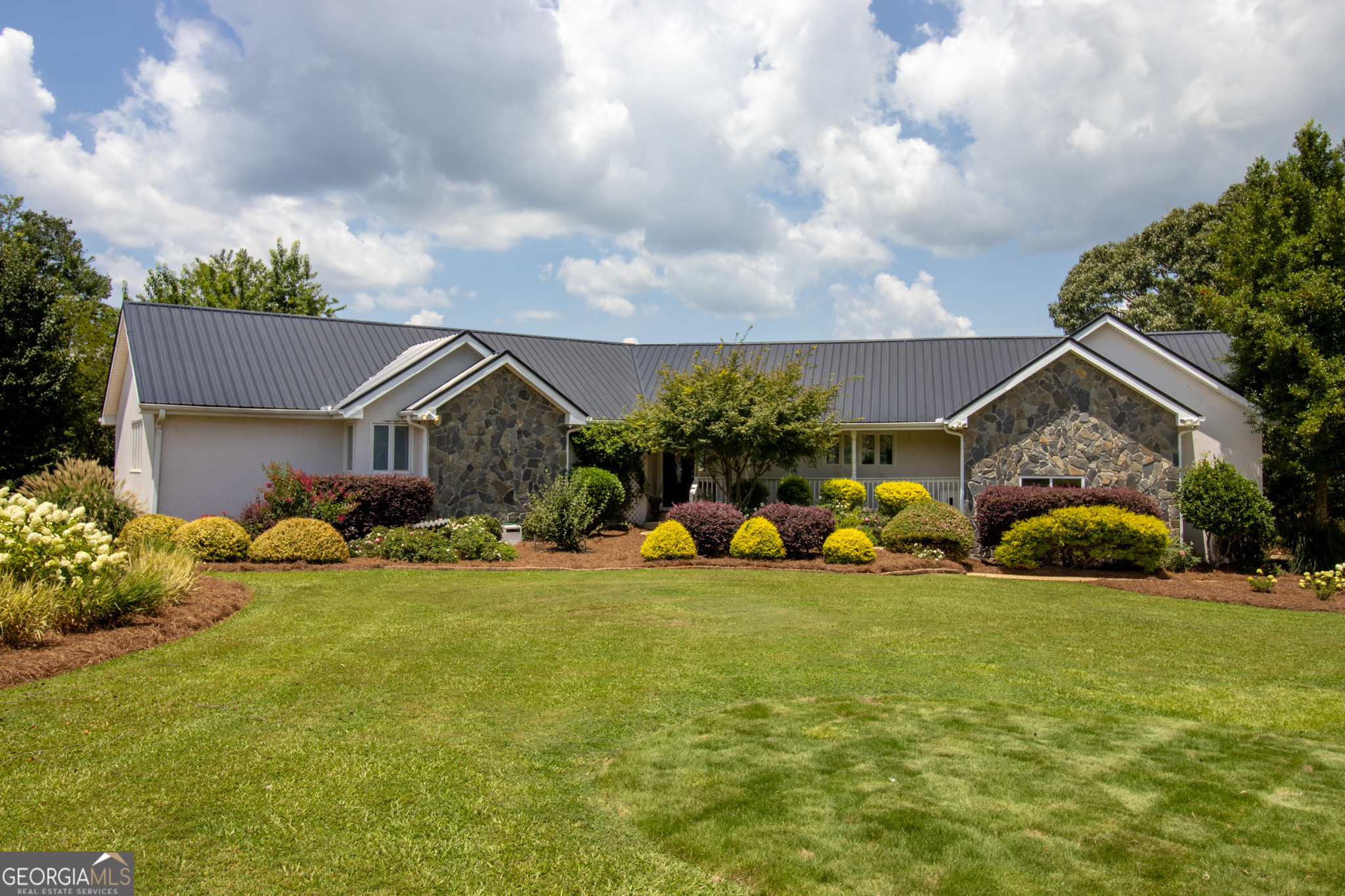 207 Scenic DR