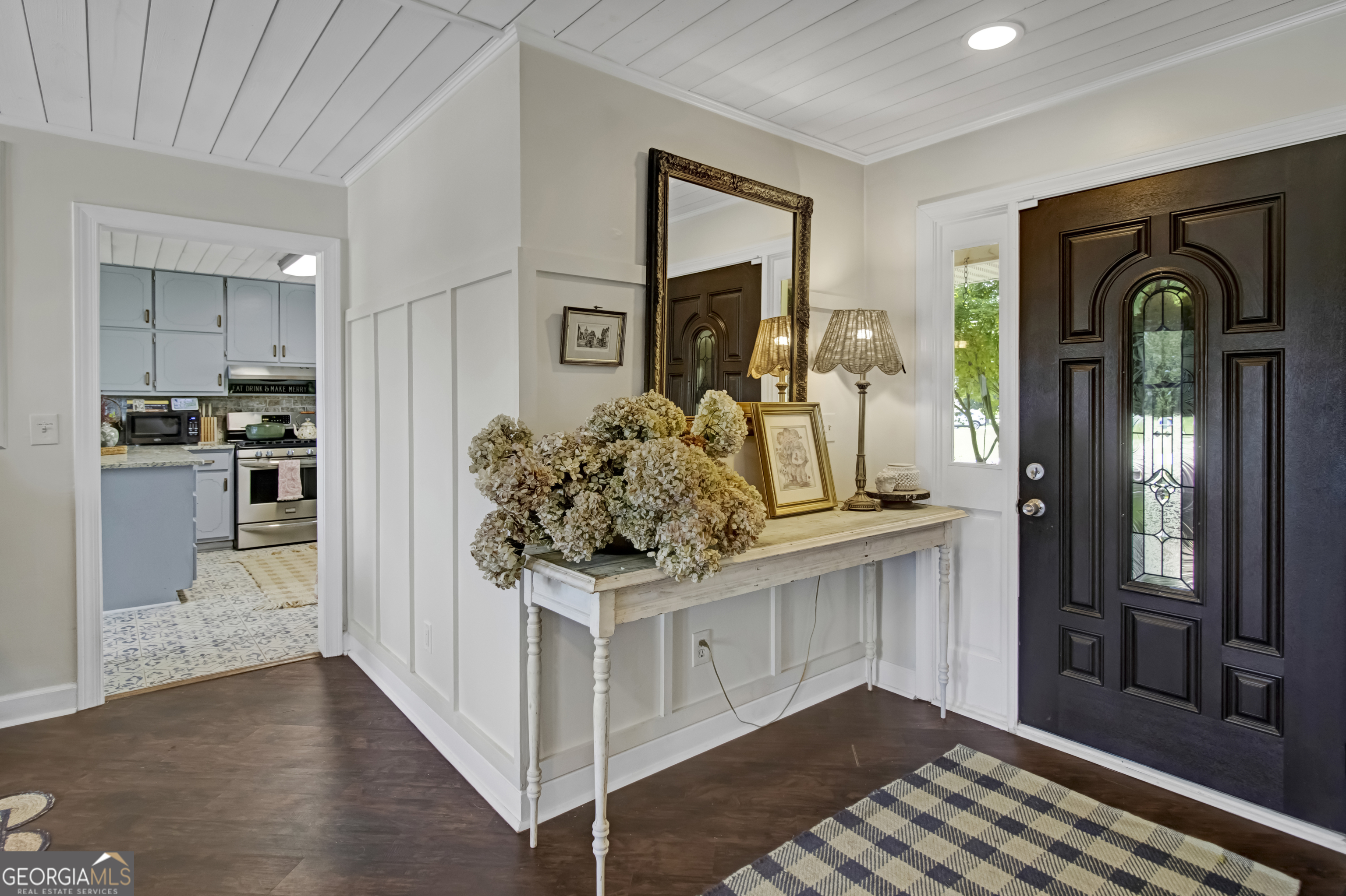 207 Scenic DR