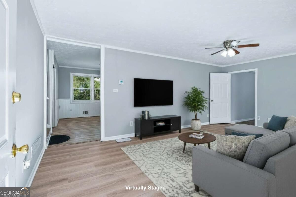 8288 Reinosa WAY