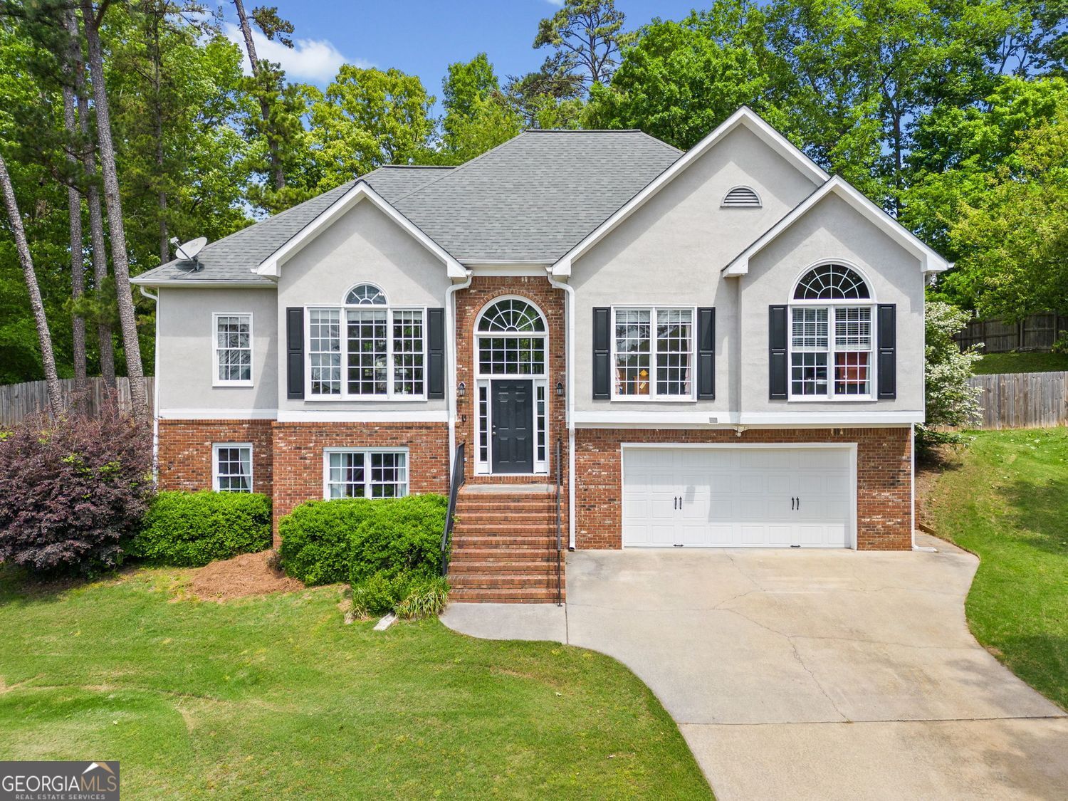 NORTH HAMPTON - Residential