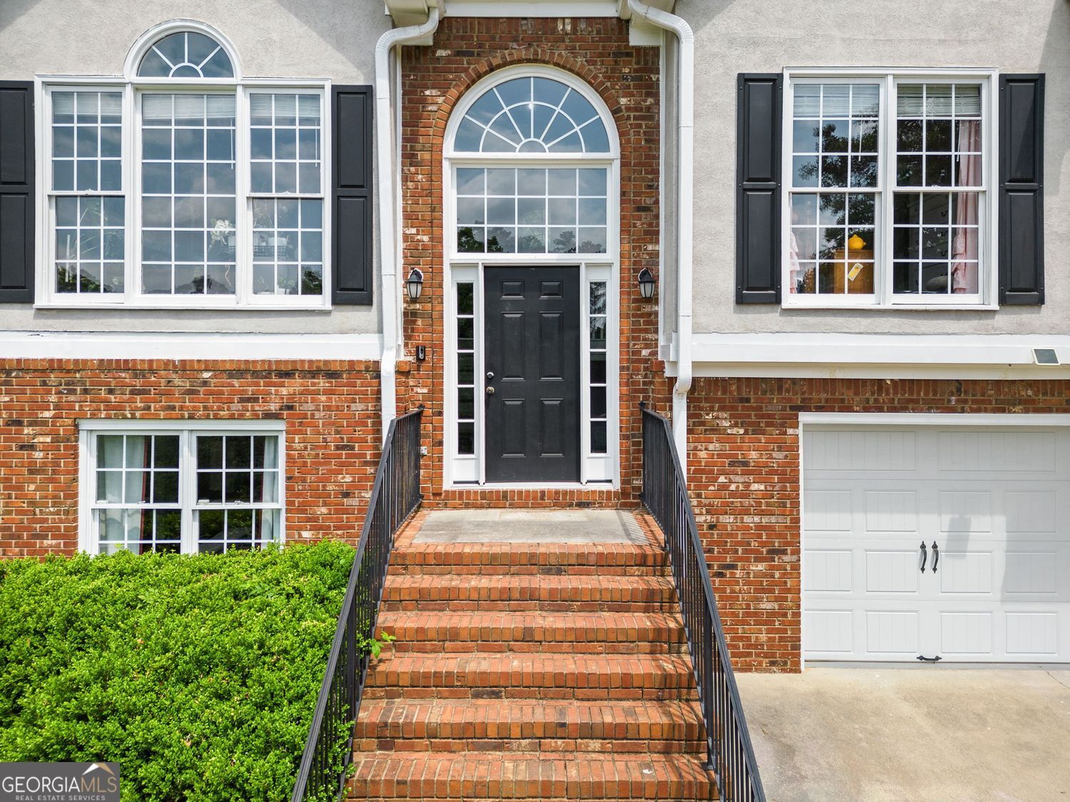 NORTH HAMPTON - Residential