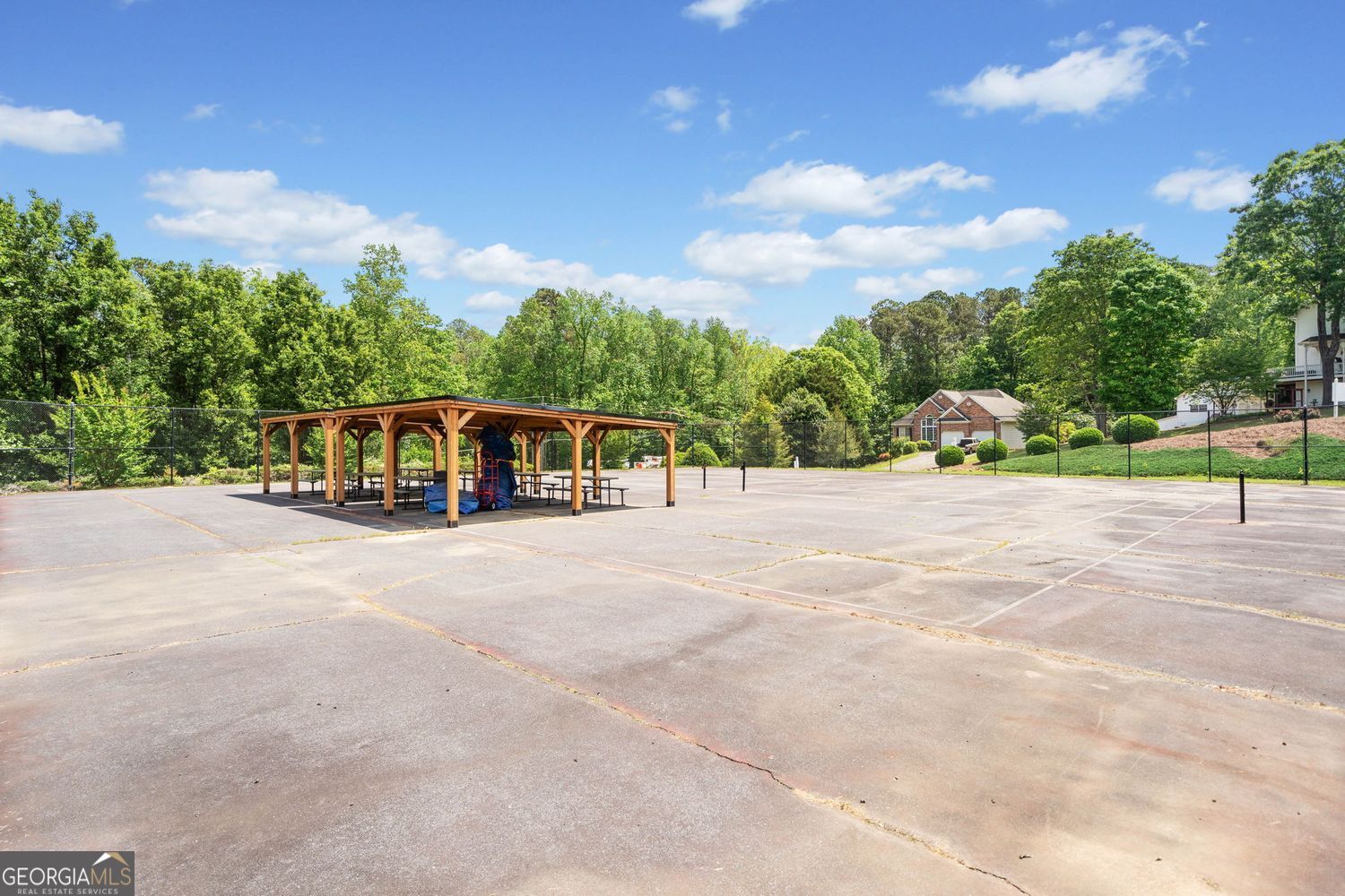 NORTH HAMPTON - Residential