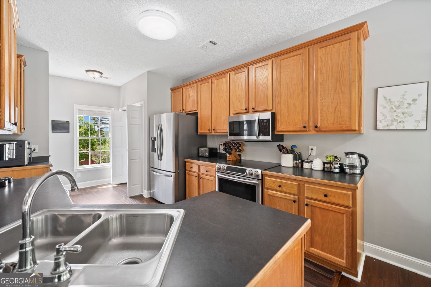 NORTH HAMPTON - Residential