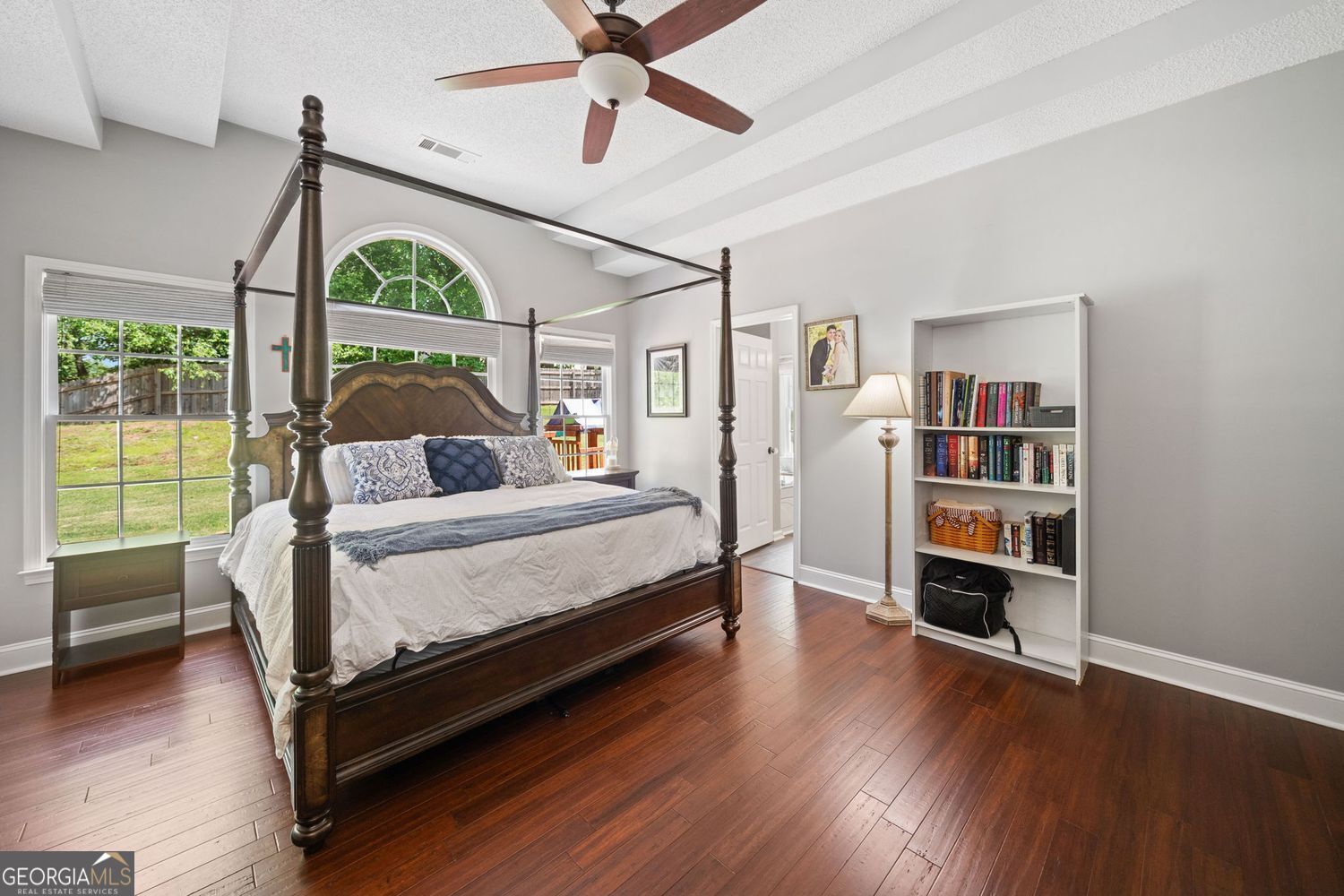 NORTH HAMPTON - Residential