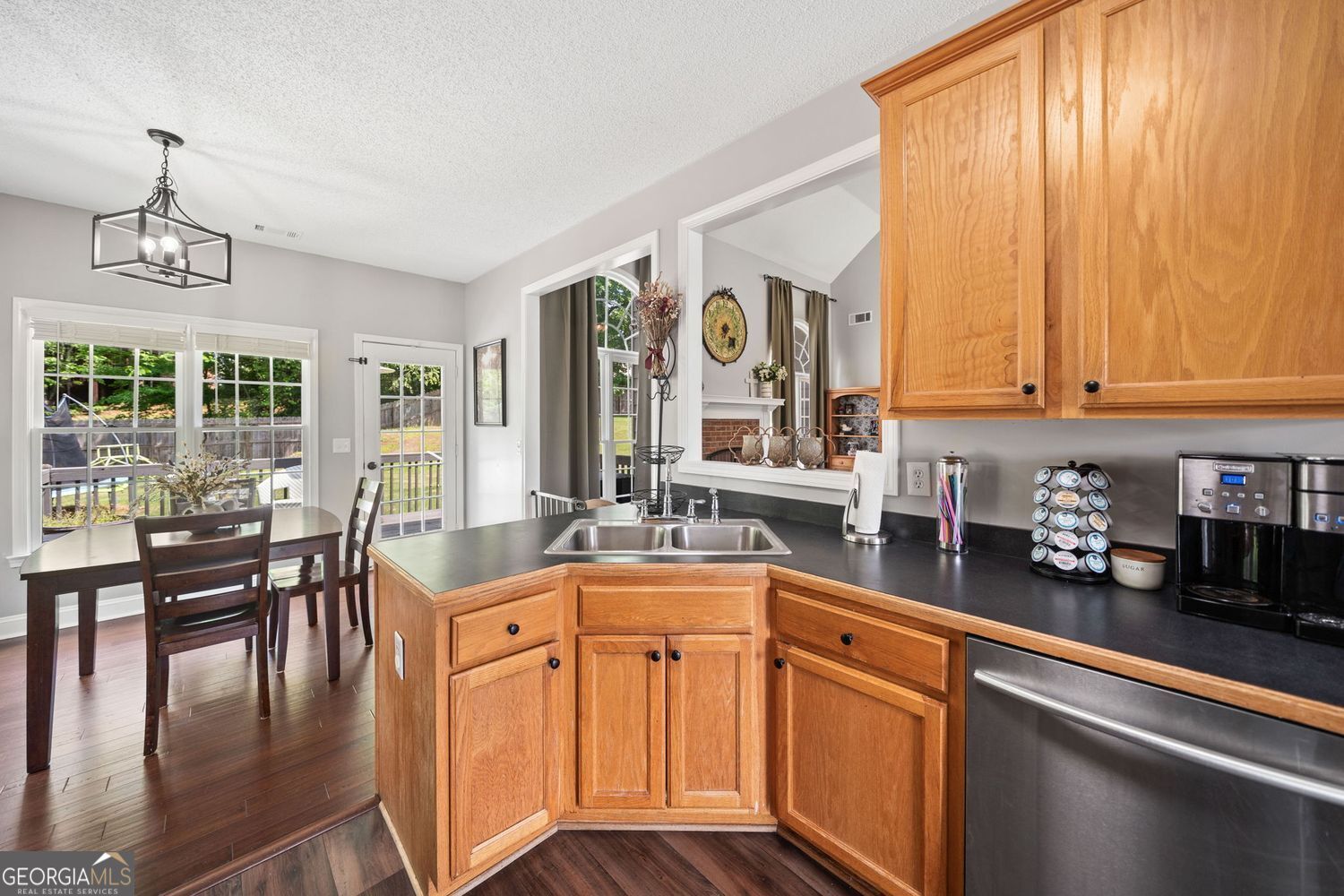 NORTH HAMPTON - Residential