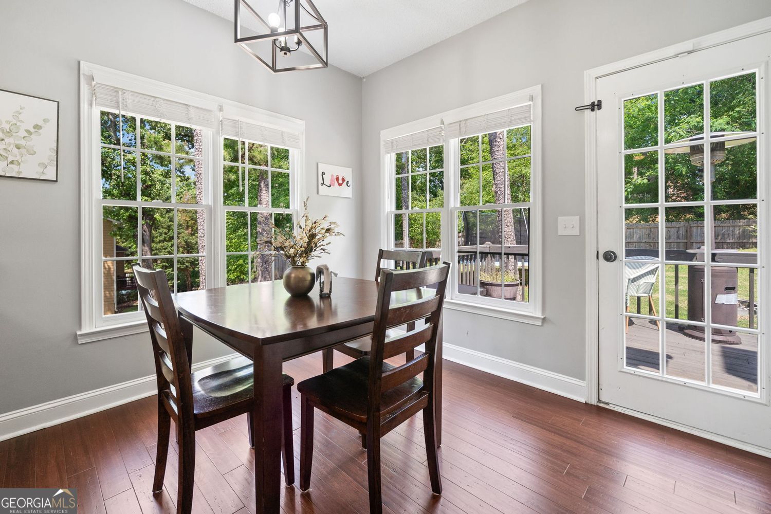 NORTH HAMPTON - Residential