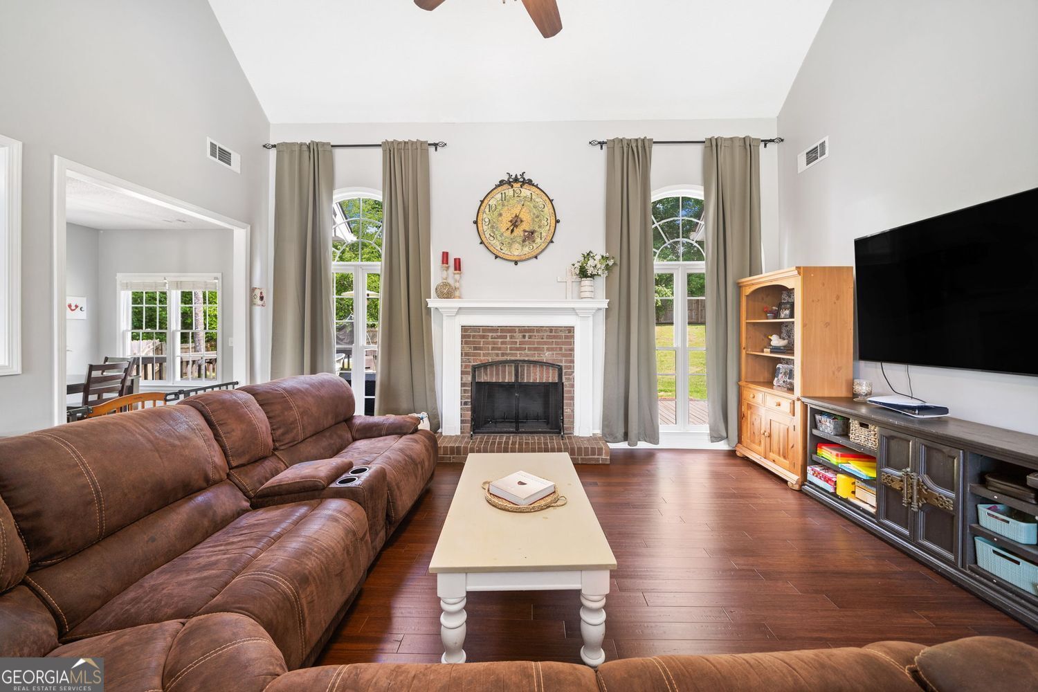 NORTH HAMPTON - Residential