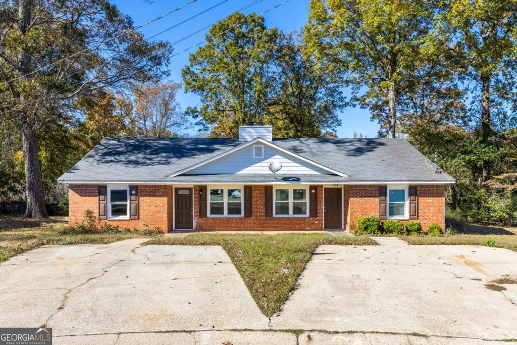 Photo of 501 Timber Ridge Court, Lawrenceville, GA 30046 (MLS # 10696053)