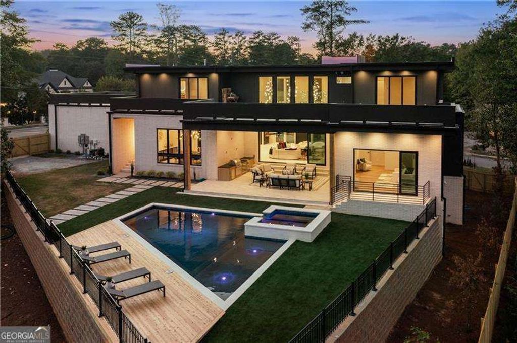 Photo of 6531 Long Acres Drive, Sandy Springs, GA 30328 (MLS # 10664091)