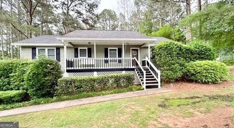 15 Briarwood LN Newnan GA 30265