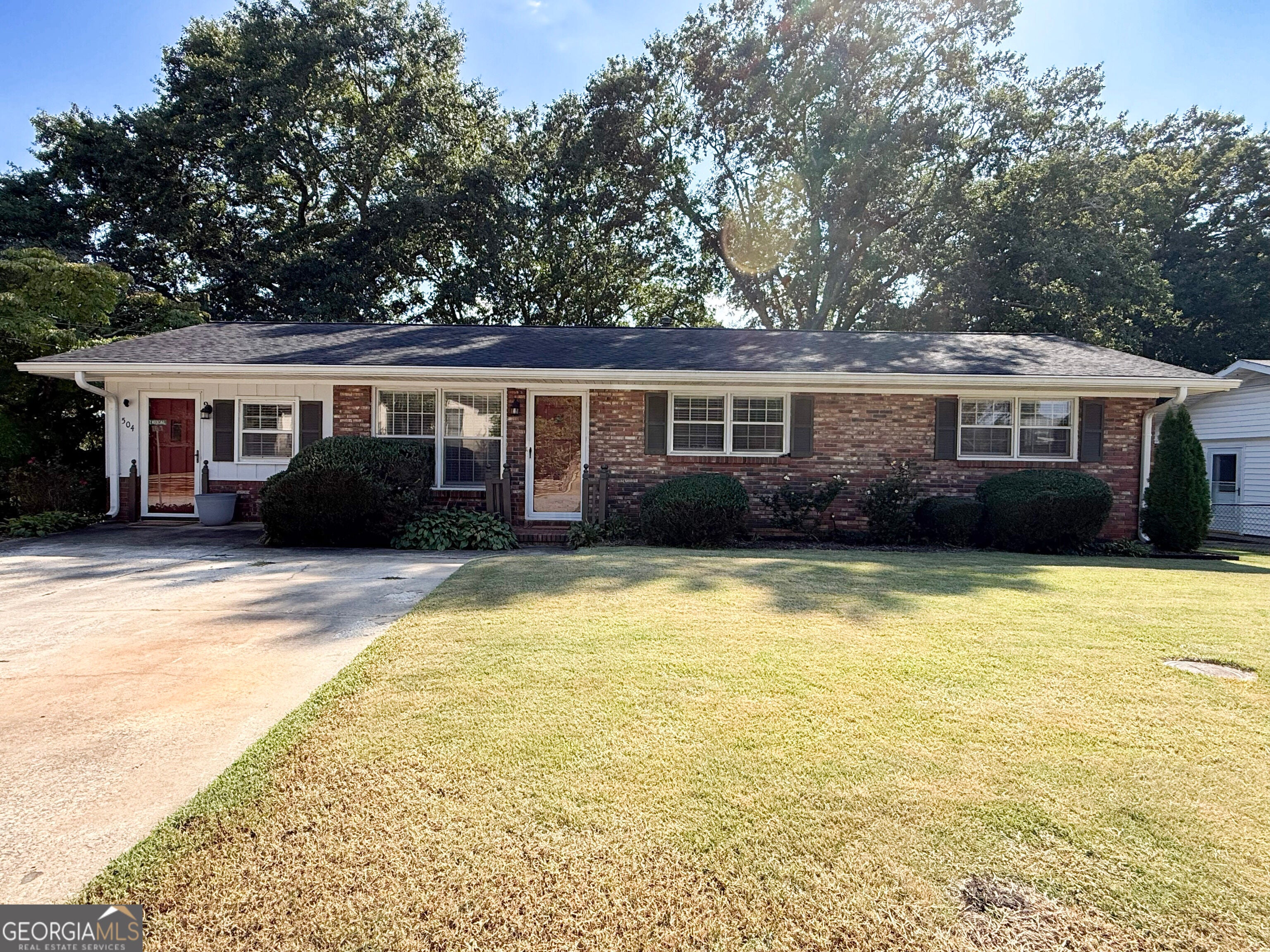 504 Jackson AVE