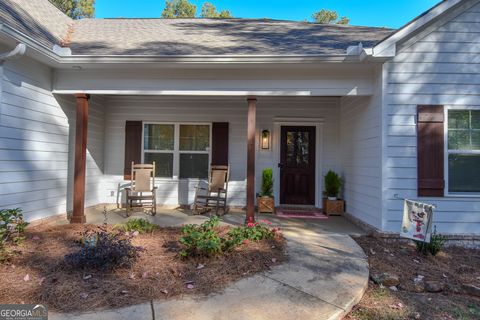 A home in Thomaston