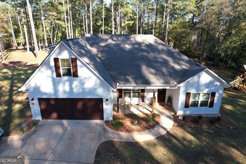 A home in Thomaston