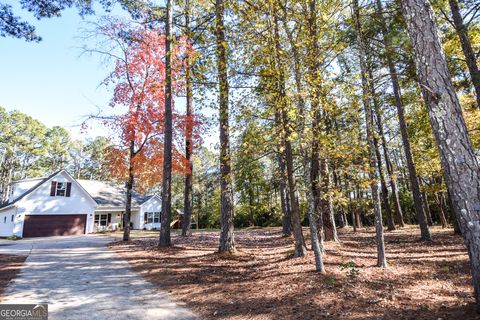 A home in Thomaston