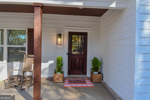 A home in Thomaston