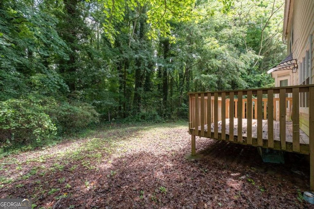 Photo of 800 Revena Drive, Austell, GA 30168 (MLS # 10773930)