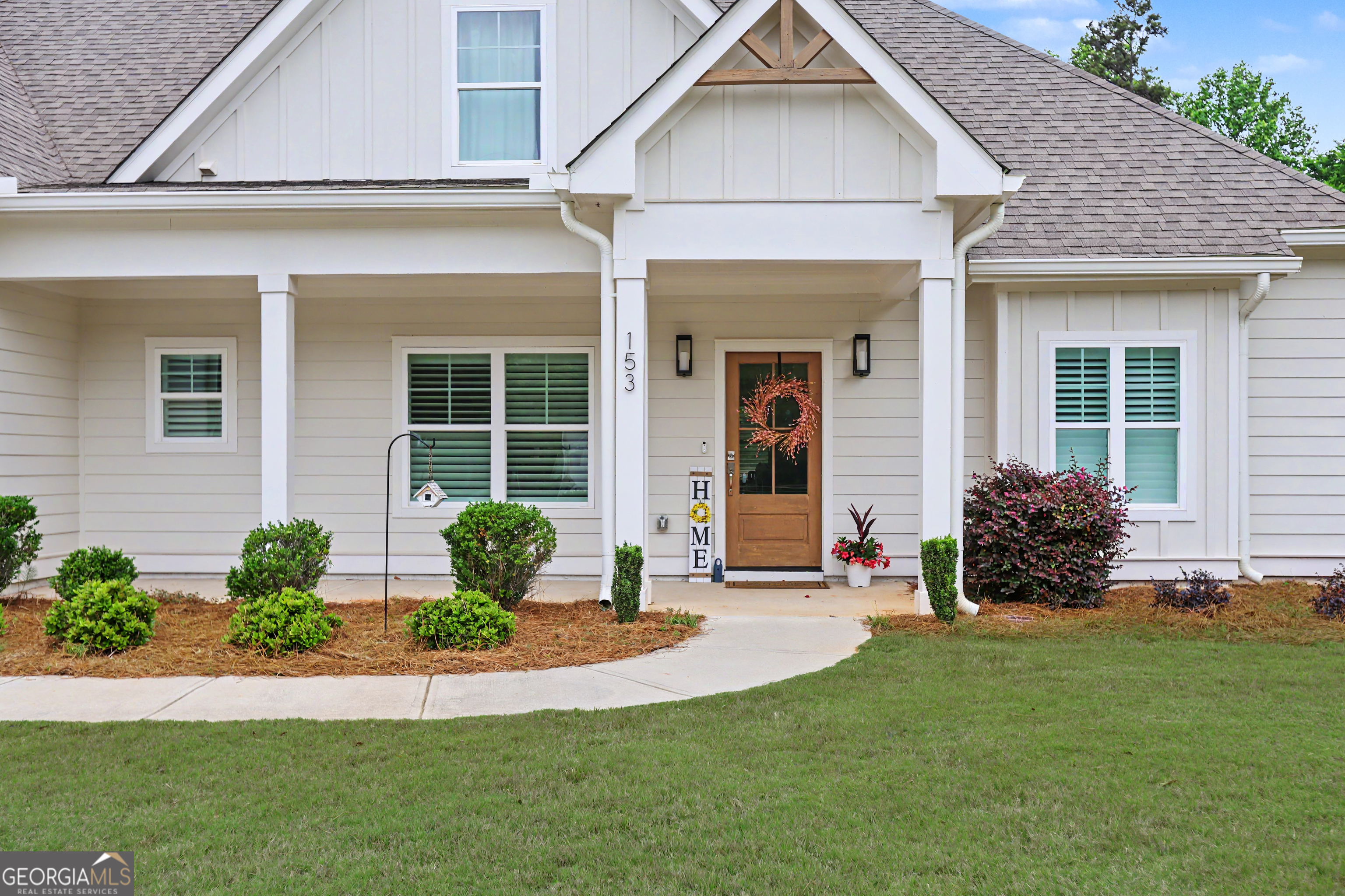153 Shadyfield LN
