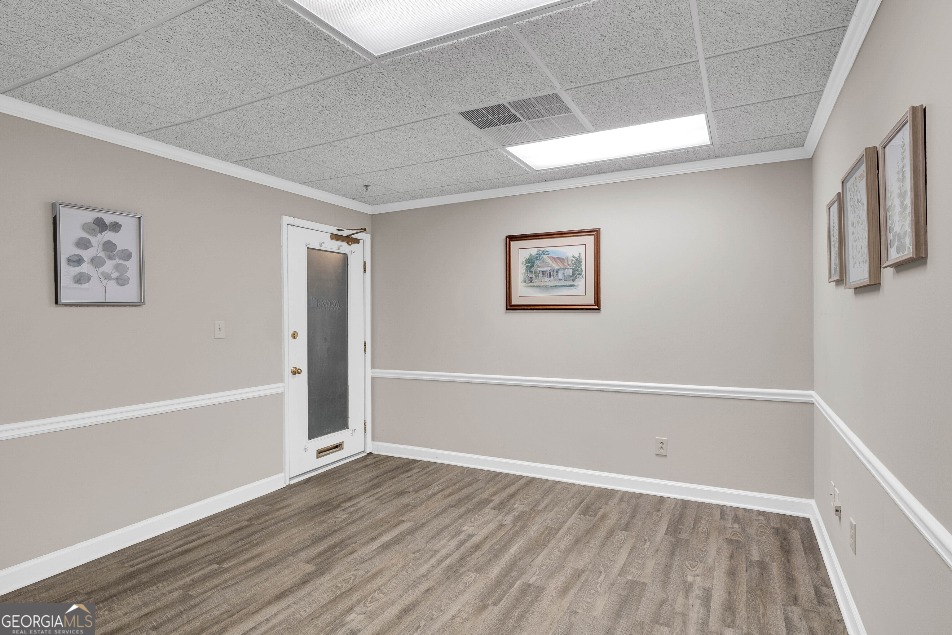 425 E Crossville Road 213