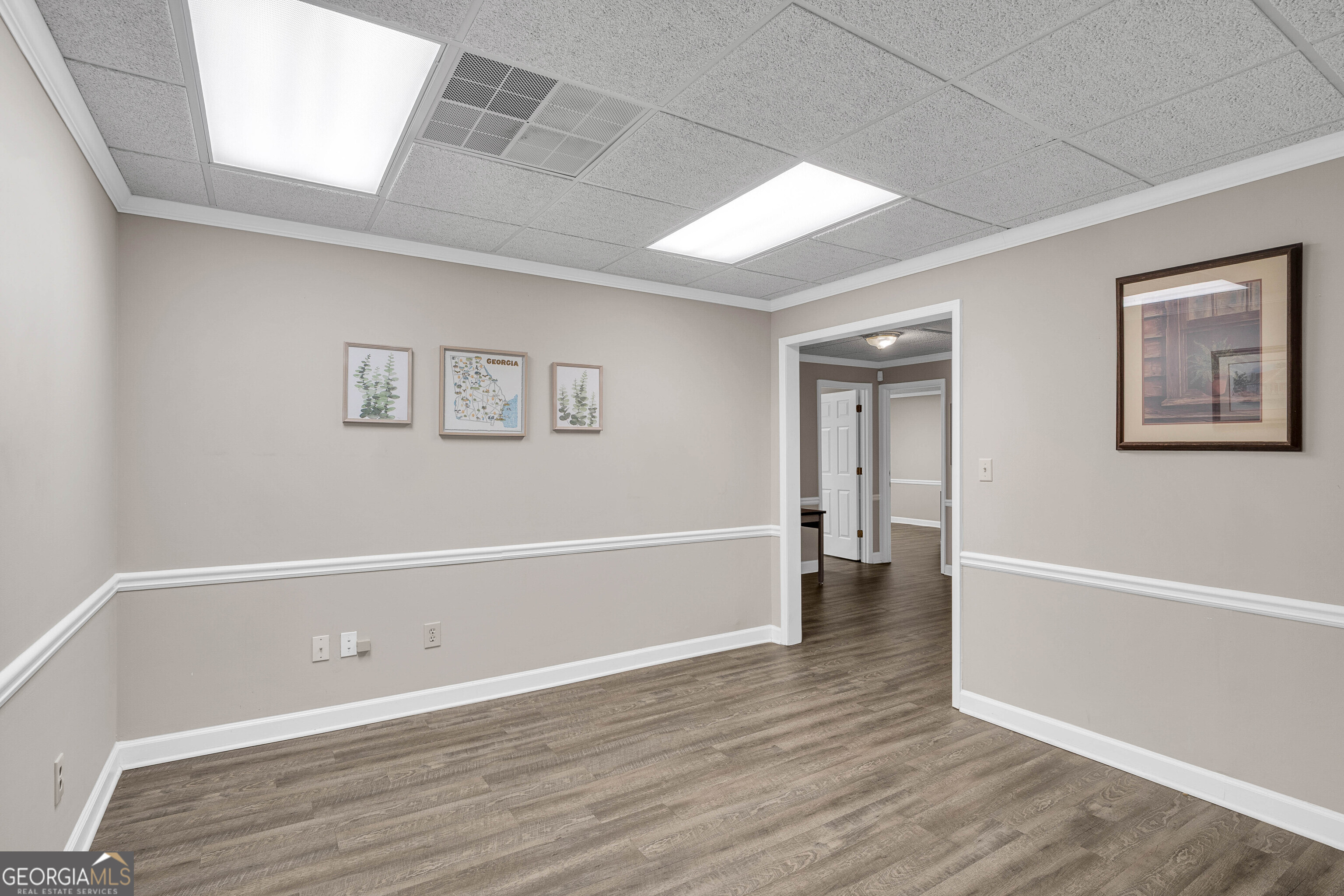 425 E Crossville Road 213