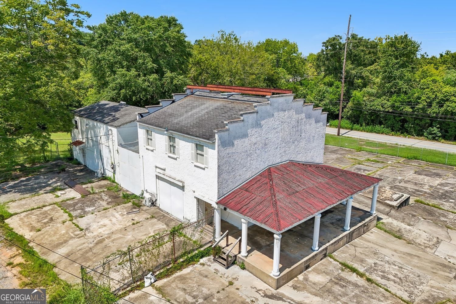 315 Edgewood LN