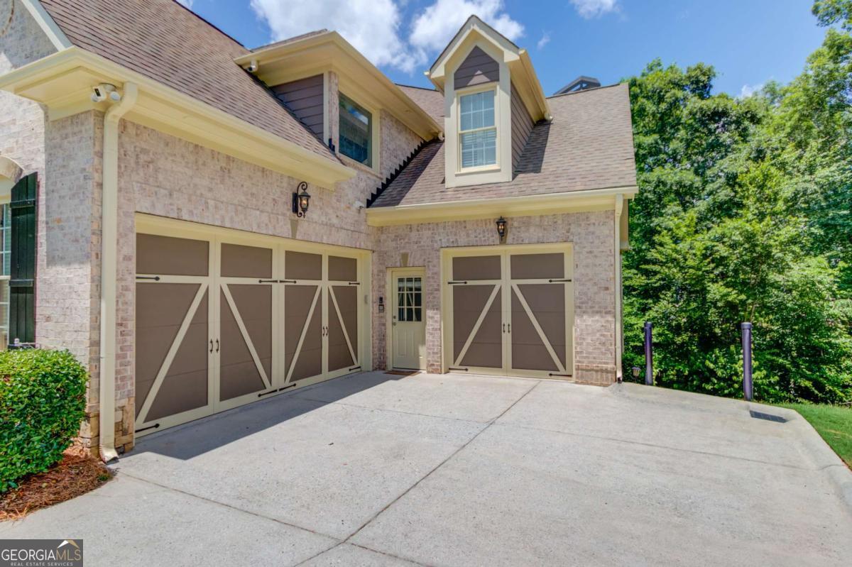 255 Beech Tree HOLW