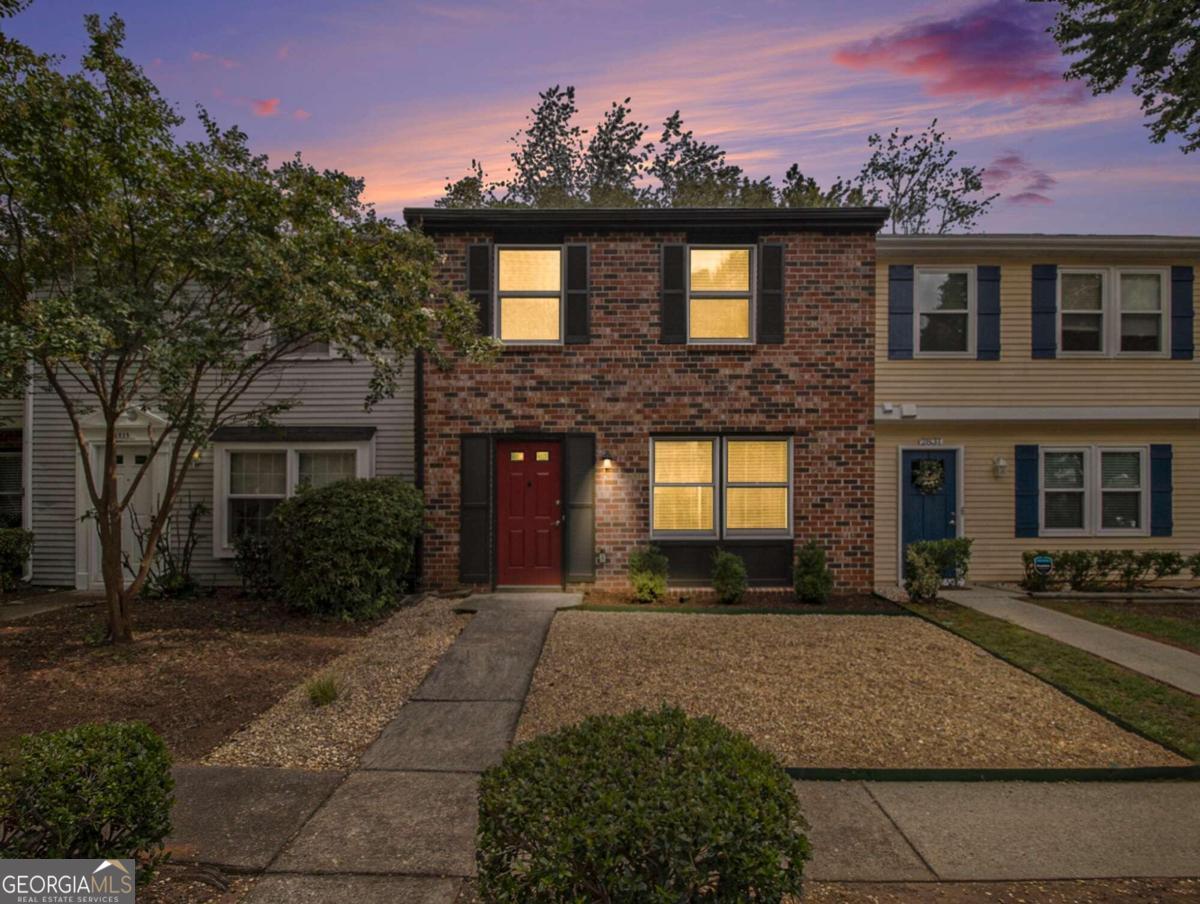 View Decatur, GA 30030 townhome