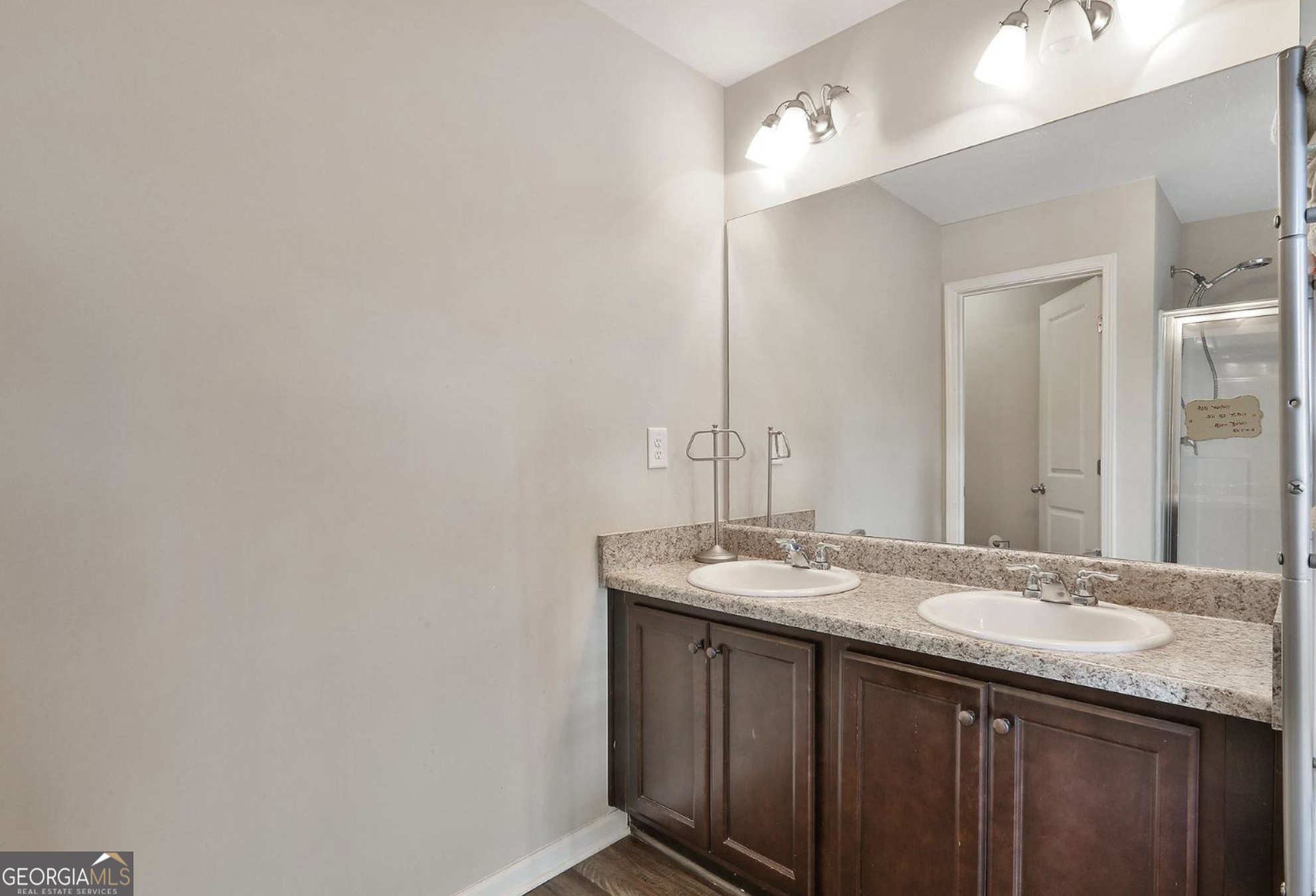 Newnan, Georgia 30265, United States, 4 Bedrooms Bedrooms, ,3 BathroomsBathrooms,Residential,Active,89836