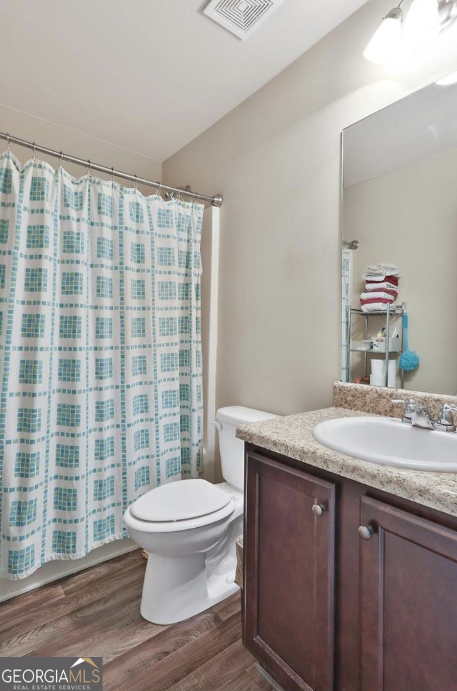 Newnan, Georgia 30265, United States, 4 Bedrooms Bedrooms, ,3 BathroomsBathrooms,Residential,Active,89836