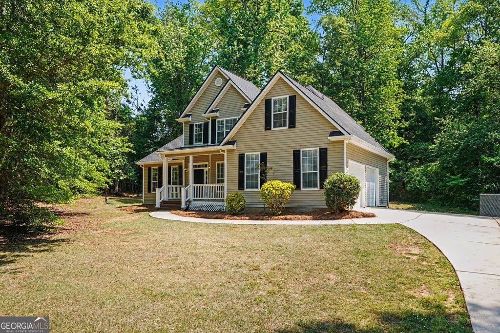 Photo of 110 Mosby Creek Drive, Hampton, GA 30228 (MLS # 10741010)