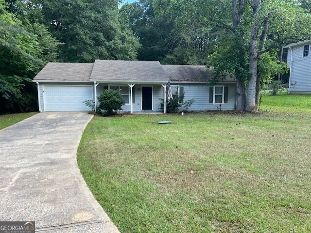 Move-in ready and full of charm, 51 Hollyberry Drive in Dallas, GA offers 3 bedrooms, 2 bathrooms, and a bright open-concept layout. The kitchen features sleek granite countertops and plenty of cabinet space, perfect for everyday living and entertaining. Enjoy a private backyard, attached garage, and convenient access to schools, shopping, and parks. This turnkey home is ready for you schedule your showing today!