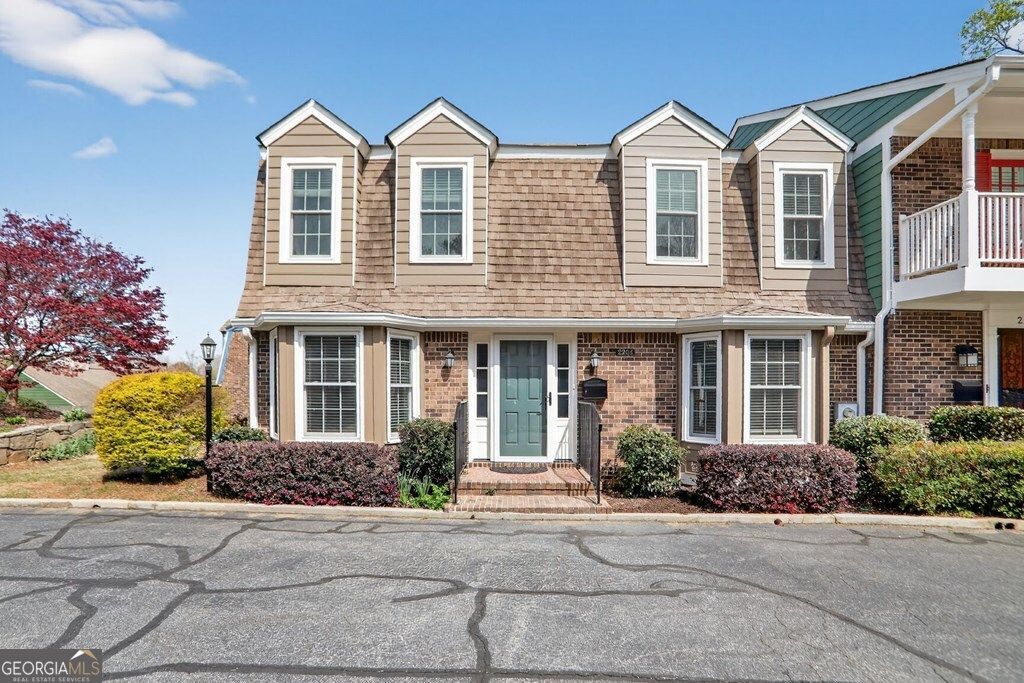 Photo of 2264 Brianwood Court, Decatur, GA 30033 (MLS # 10715033)