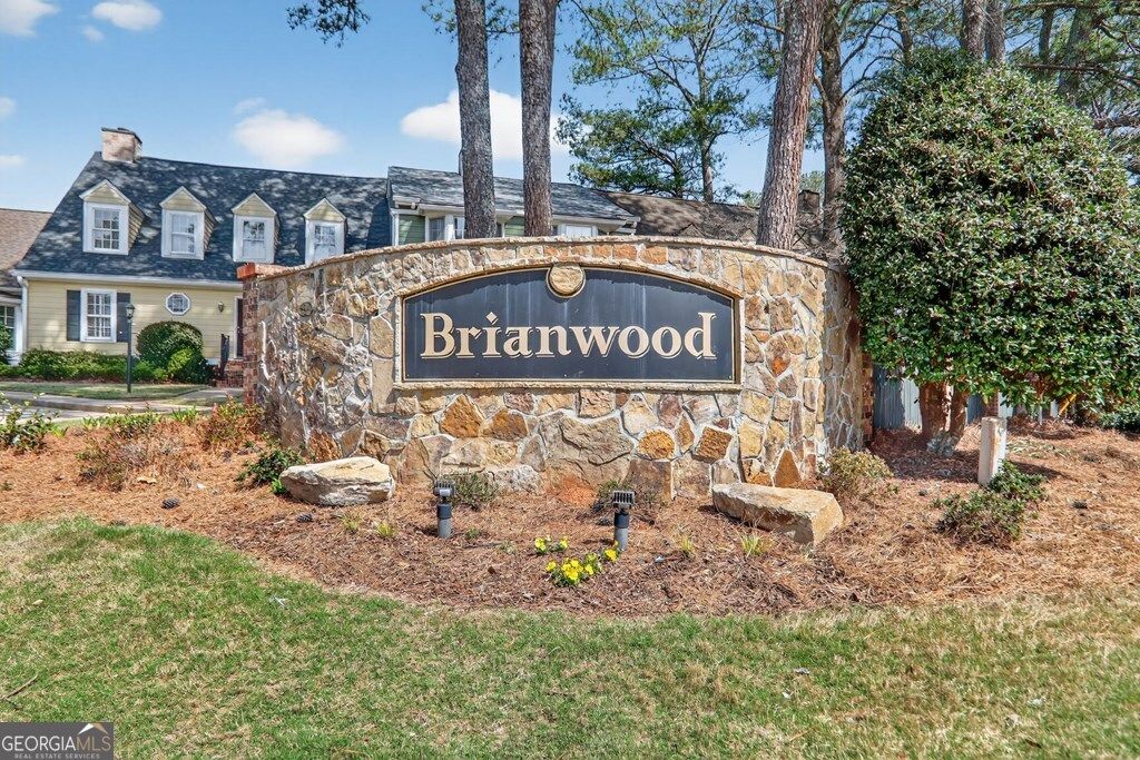 Photo of 2264 Brianwood Court, Decatur, GA 30033 (MLS # 10715033)
