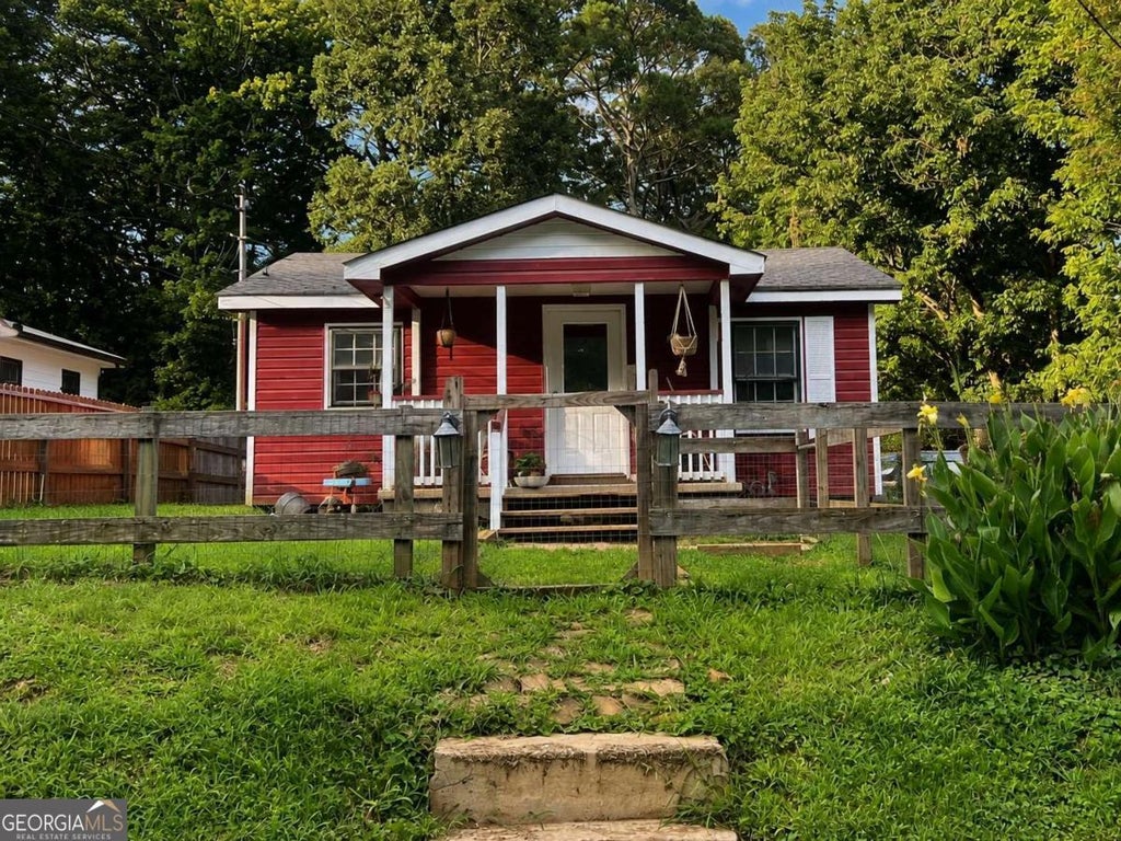 Photo of 84 Old Tails Creek RD, Ellijay, GA 30540 (MLS # 10826897)
