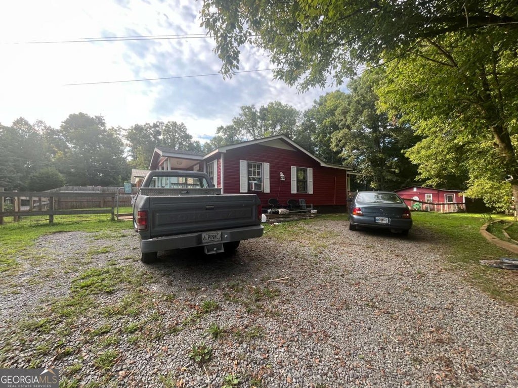 Photo of 84 Old Tails Creek RD, Ellijay, GA 30540 (MLS # 10826897)