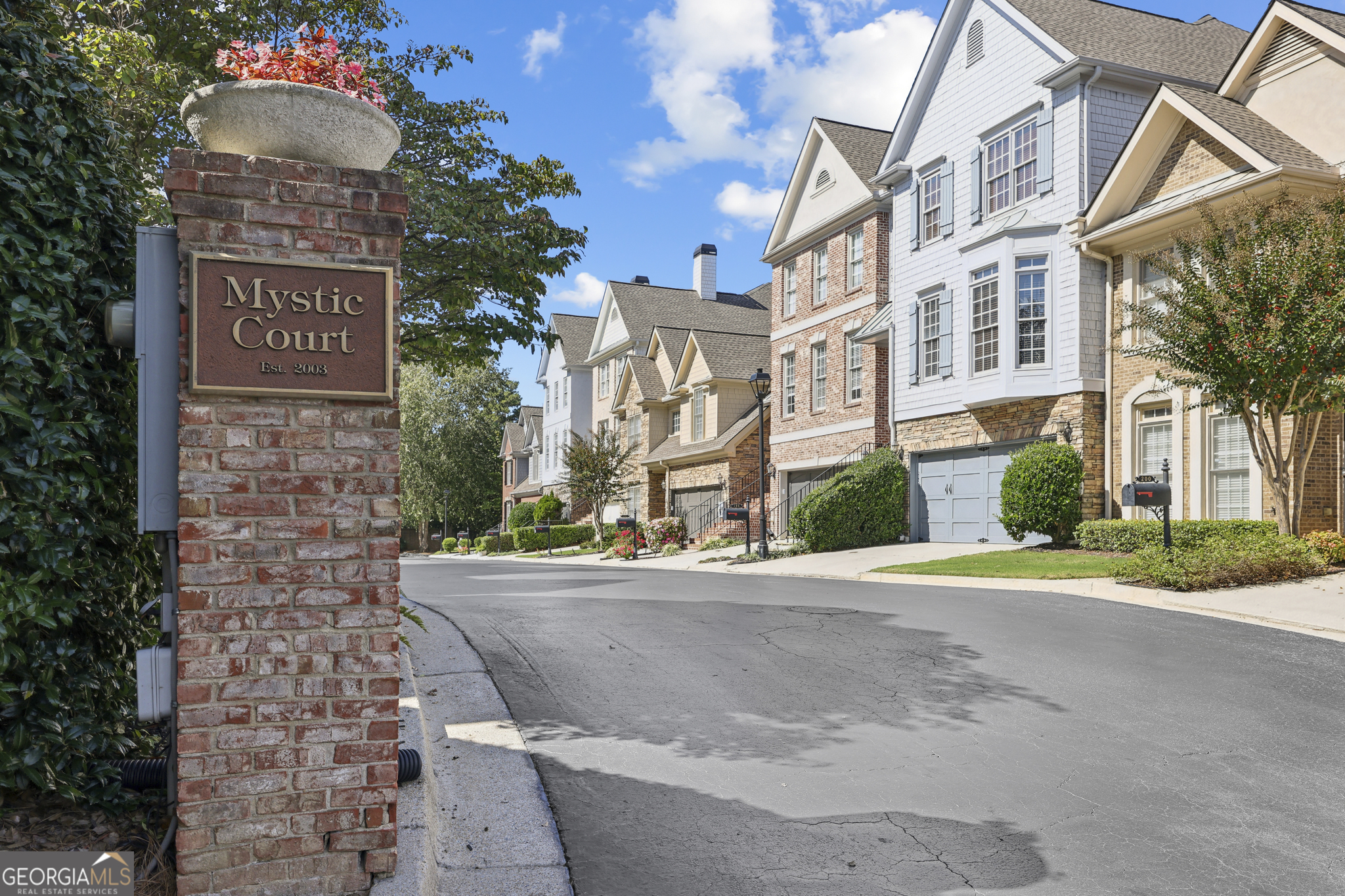 Mystic Court - Residential