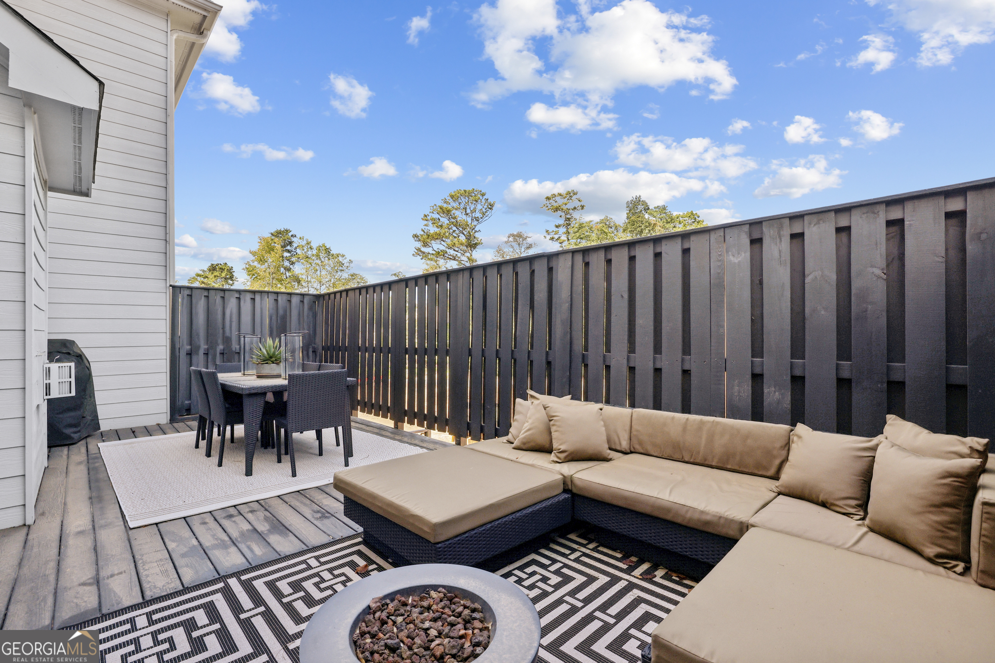 Mystic Court - Residential